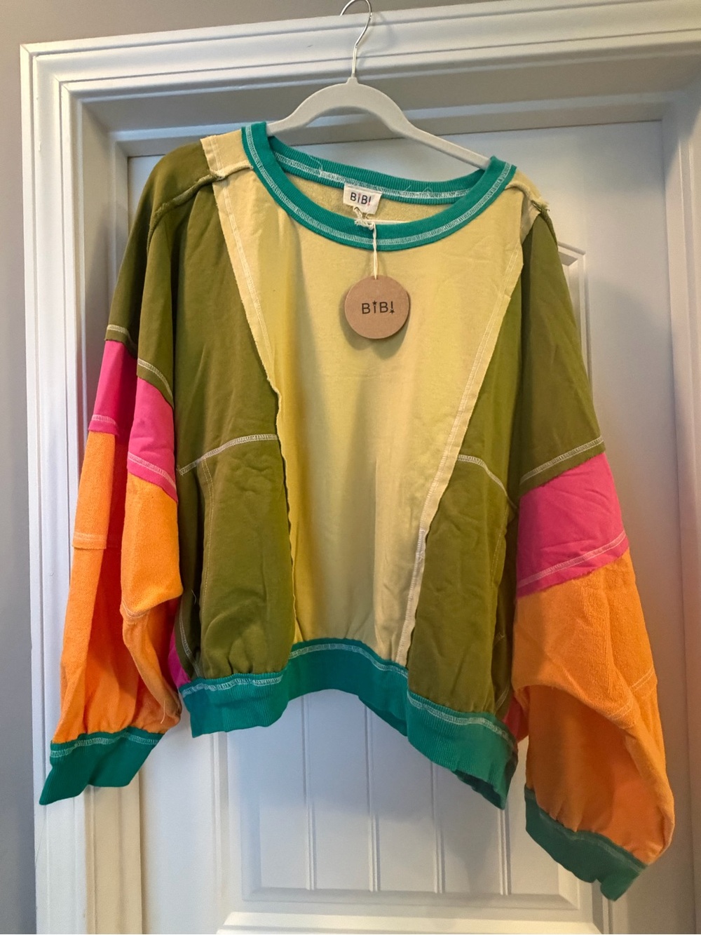 BiBi Colorblock Crewneck Sweatshirt in Yellow, Olive & Pink